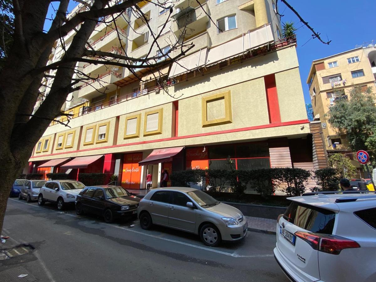 Retreat Apartments Τίρανα Εξωτερικό φωτογραφία