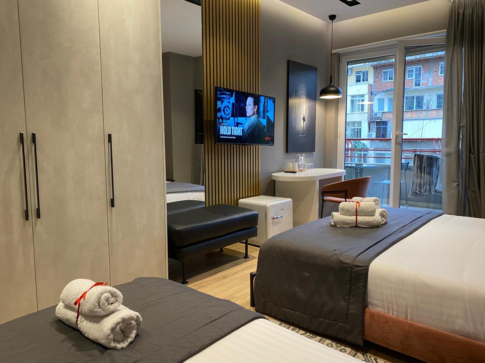 Retreat Apartments Τίρανα Εξωτερικό φωτογραφία