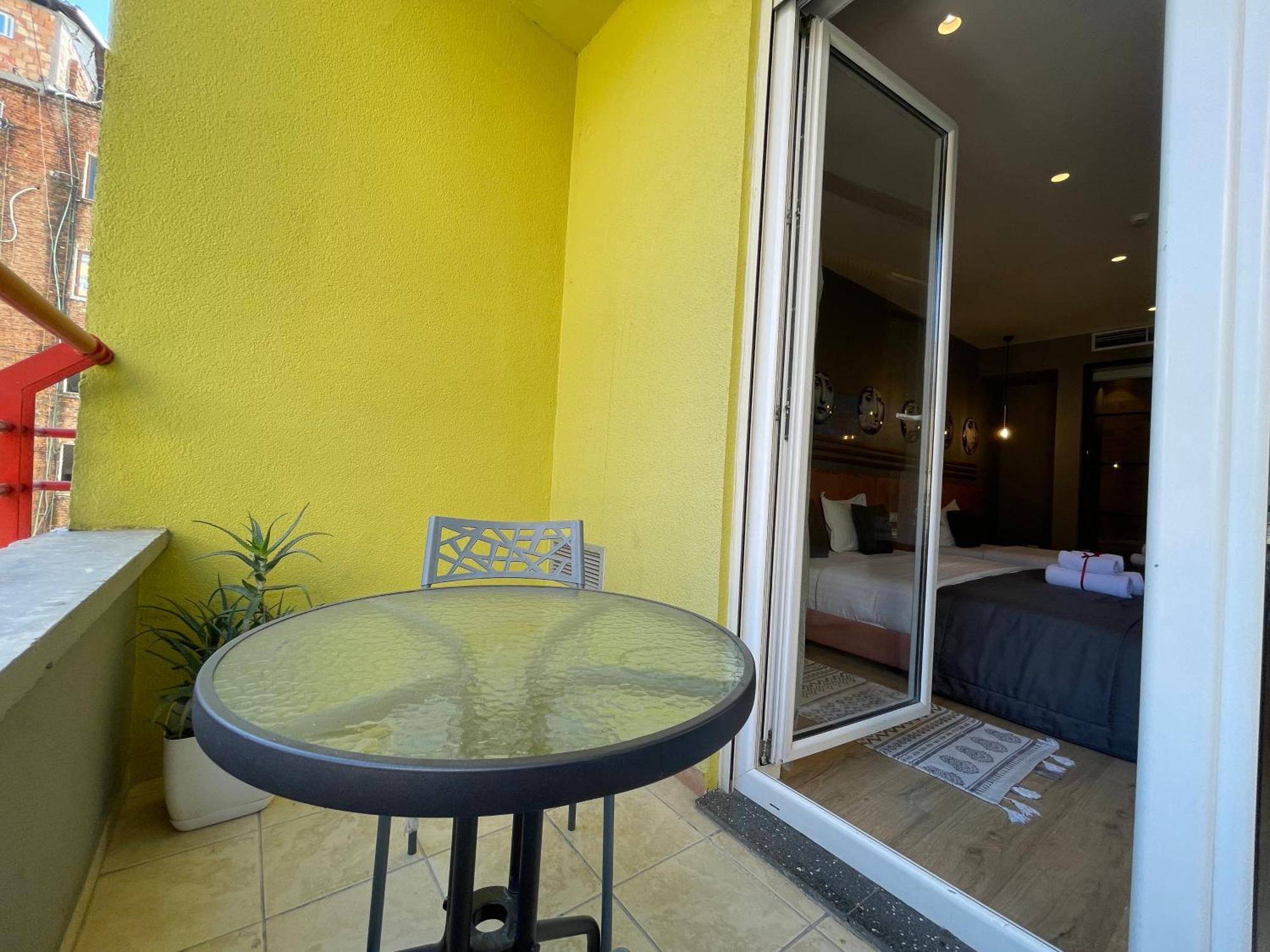 Retreat Apartments Τίρανα Εξωτερικό φωτογραφία