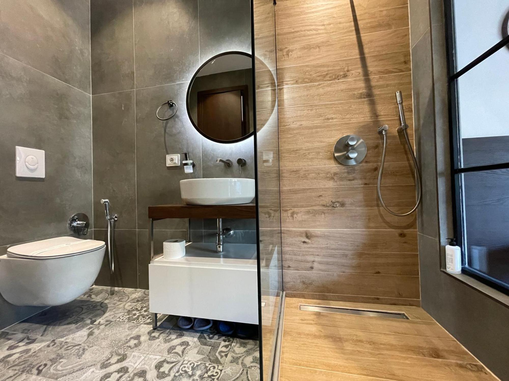 Retreat Apartments Τίρανα Εξωτερικό φωτογραφία