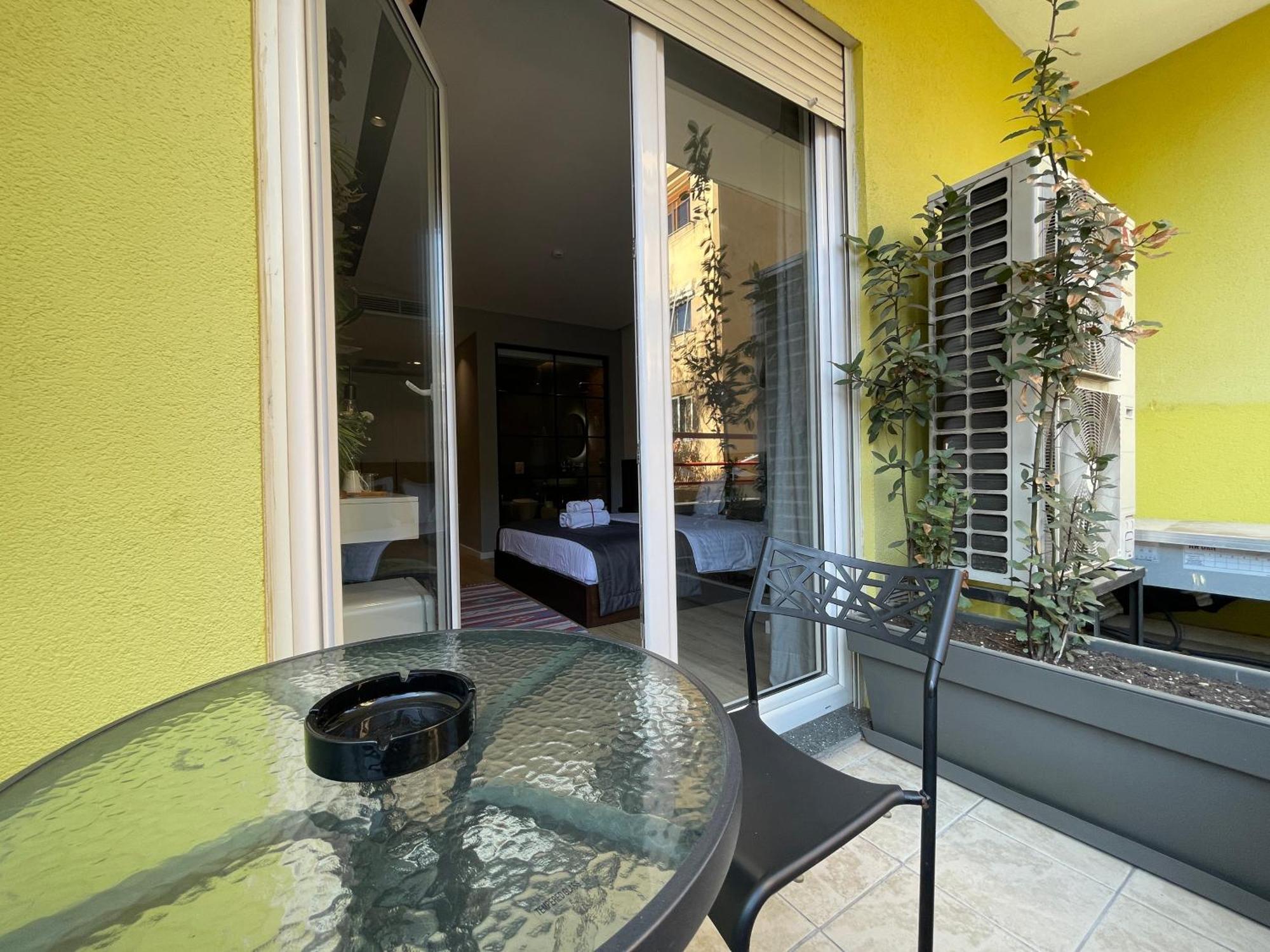 Retreat Apartments Τίρανα Εξωτερικό φωτογραφία
